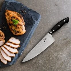 Executive-Plus Serie 8" Kochmesser 61 HRC Edelstahl 12 Executive-Plus Serie 8" Kochmesser 61 HRC Edelstahl -kitchentools Verkäufe 10039009 de 0005 logo